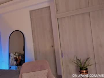 webcam girl melaniewood live cam image #1504749