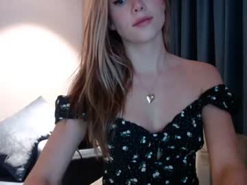 webcam girl bitter_moon live cam image #362188