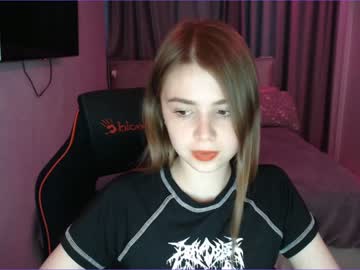 webcam girl tripleprinces live cam image #2220143