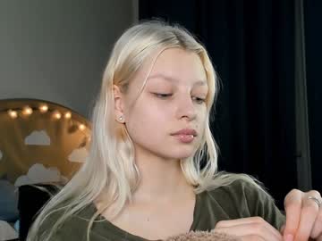 webcam girl icyprincesss live cam image #302020