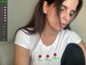 webcam girl lilbeccaxo live cam image #38892