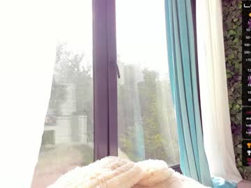 webcam girl sassyt33n live cam image #1766878