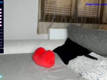 webcam girl pbsteve live cam image #4024320