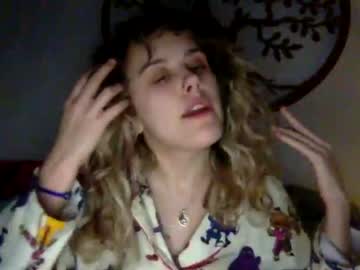 webcam girl brattyslutof live cam image #71426