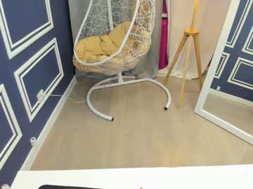webcam girl betty_blush live cam image #3580470