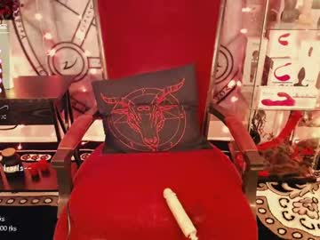 webcam girl lilithdarque live cam image #638091