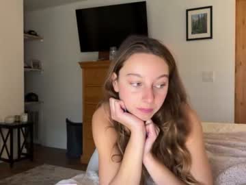 webcam girl mommamia12 live cam image #5781051