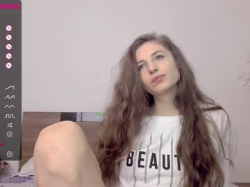 webcam girl maya20022 live cam image #2099910