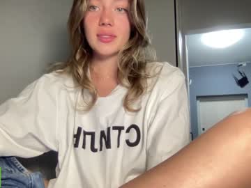 webcam girl angel_from_sky live cam image #6395067