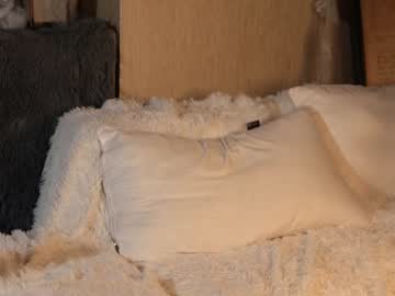 webcam girl owlluree live cam image #5740391