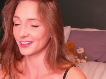 webcam girl innocentprovenguilty live cam image #4779429