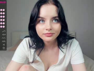webcam girl cute_caprice live cam image #4844301