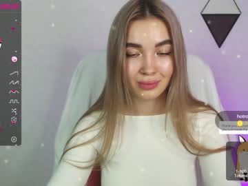 webcam girl yourvirusqueen_ live cam image #2209342
