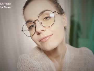 webcam girl excitease live cam image #5611097