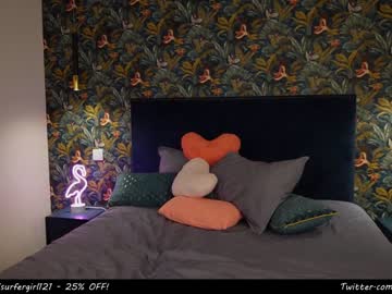 webcam girl surfergirl121 live cam image #3785047