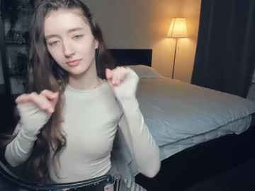 webcam girl llkadream live cam image #3934681