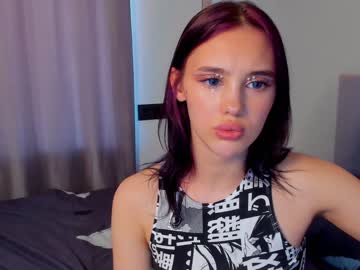 webcam girl angella_kleee live cam image #5705512