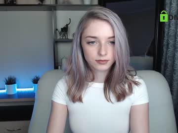 webcam girl adrykilly live cam image #222346