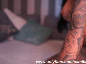 webcam girl camilalovers01 live cam image #6136067
