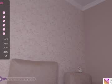 webcam girl bzzzme live cam image #5834473