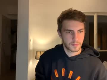 webcam man melodicass live cam image #6386235