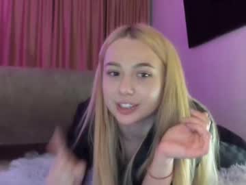 webcam girl meryfoxxx live cam image #3933787