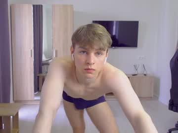 webcam couple alex_gotcha live cam image #2079840
