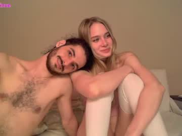 webcam couple peachcreamcouple live cam image #5955329