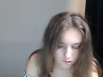 webcam girl mija_mari live cam image #3157788