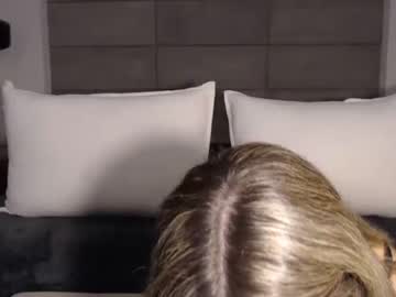 webcam girl sarahgirl_ live cam image #1488745