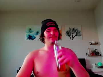 webcam man thejohnnystone live cam image #4350186