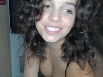 webcam girl lilbeccaxo live cam image #3055606