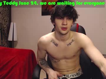 webcam man teddy_mode live cam image #2090750