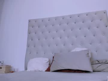 webcam girl iamjoyxs live cam image #2085310