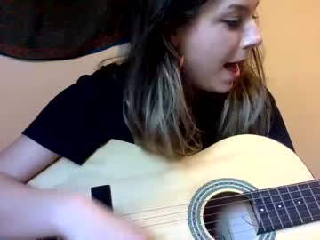 webcam girl lillypadgrl live cam image #5579972