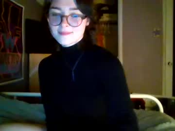 webcam girl soursou live cam image #5389207