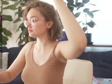 webcam girl marymoody live cam image #4807239