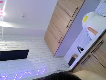 webcam girl hyun_chia live cam image #2306371