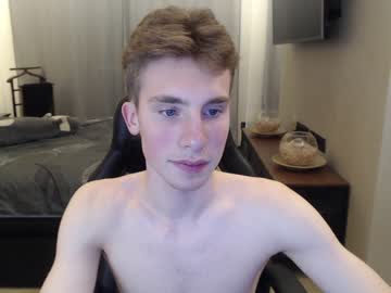 webcam man cute_brian live cam image #5380353