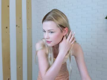 webcam girl mrsbubbles live cam image #4931383