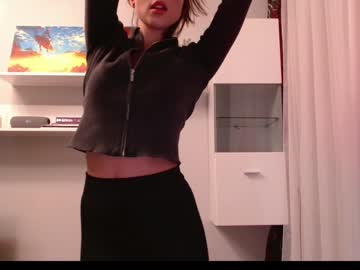 webcam girl bitter_moon live cam image #5768853