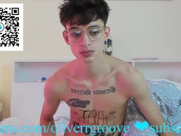 webcam man oliverrgroove live cam image #565821