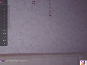 webcam girl bzzzme live cam image #5464428