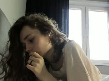 webcam girl mxxnsxsul live cam image #2413607