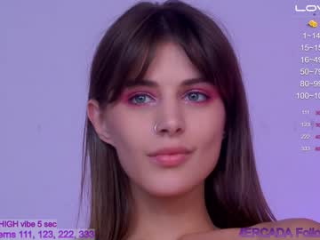 webcam girl sapphirealice live cam image #2580537
