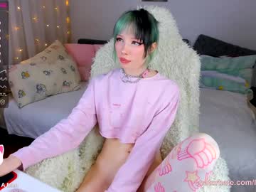 webcam girl lilicapie live cam image #3156796