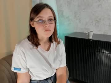 webcam girl mariecurtisa live cam image #5909186