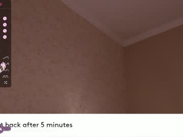 webcam girl bzzzme live cam image #6026467