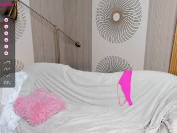 webcam girl happiness_call live cam image #4712608