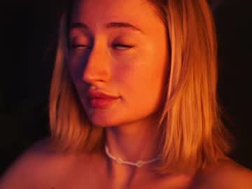 webcam girl wendy_amber live cam image #5666751